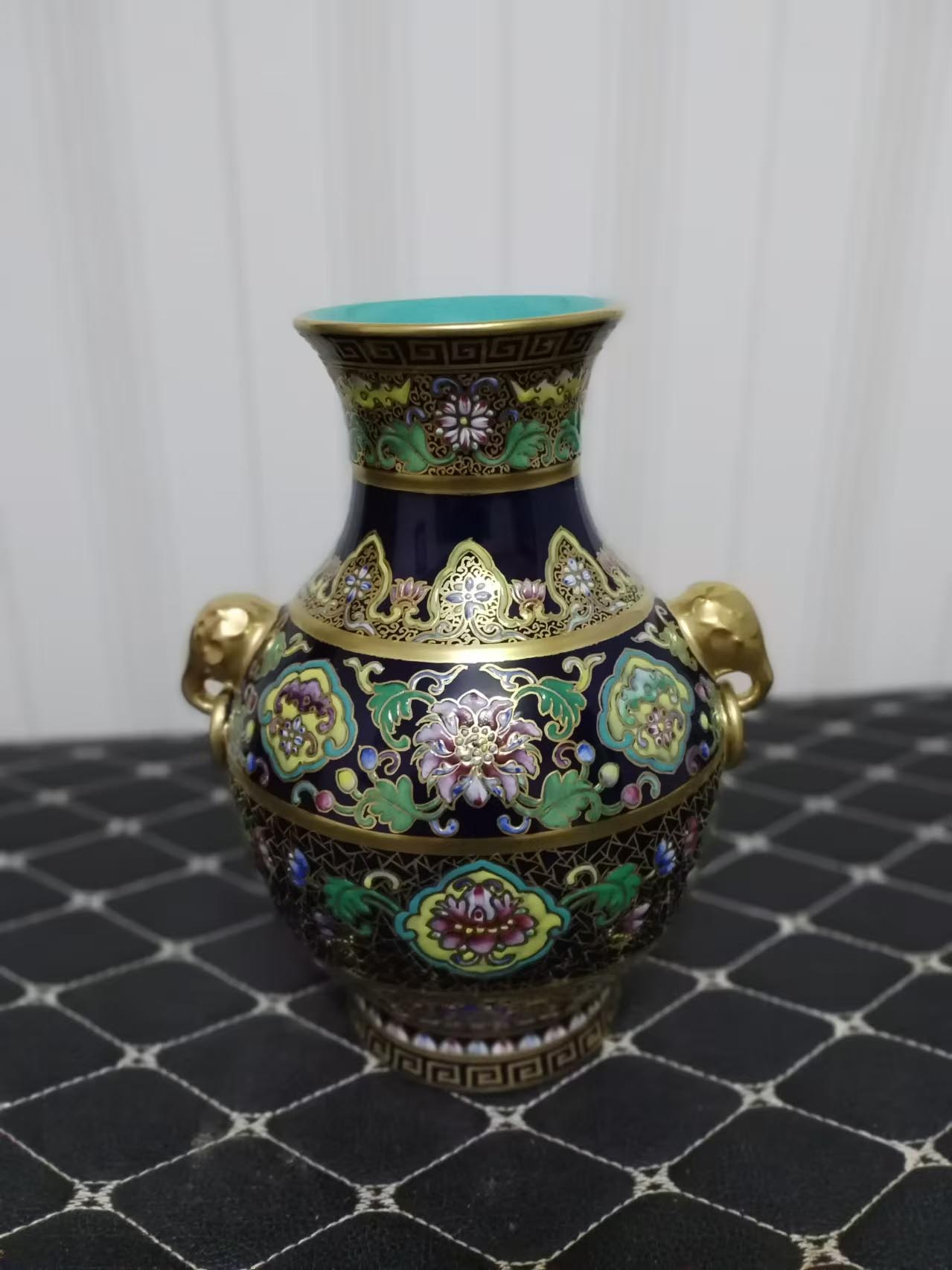 Black gold glazed elephant nose-国际艺术品交易网
