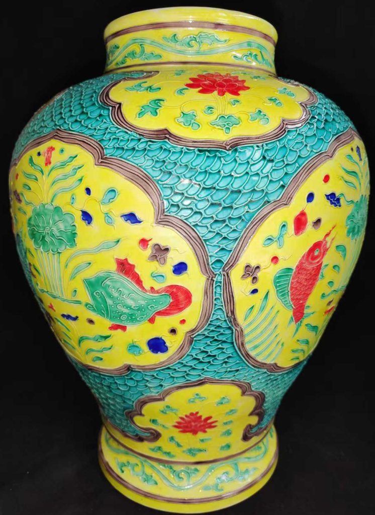 图片[1]-Ming Dynasty Yongle enamel colorful open light fish algae flower jar-国际艺术品交易网