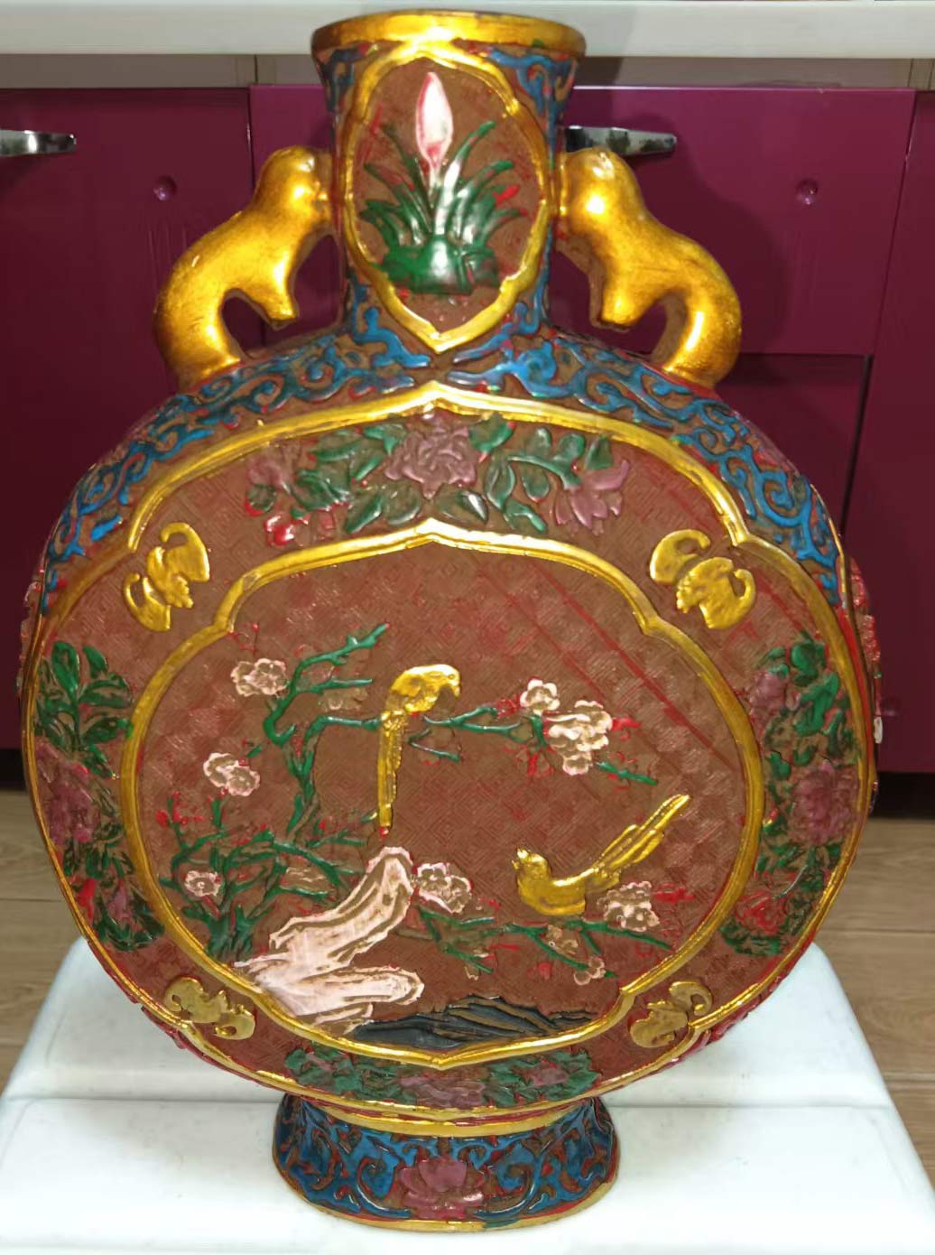 Old Tibetan lacquerware is painted with joy.-国际艺术品交易网