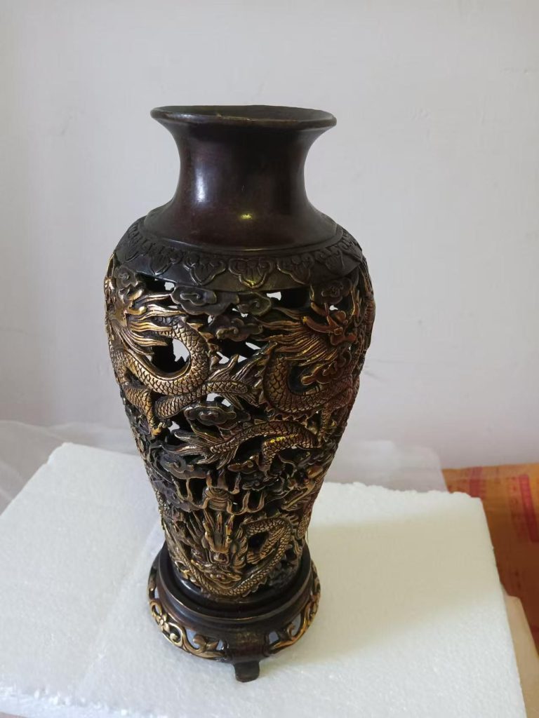 图片[1]-Pure copper double dragon bead vase-国际艺术品交易网