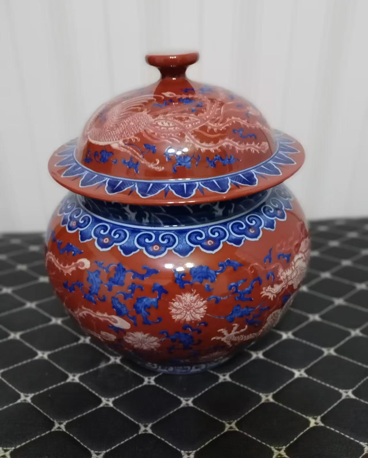 Red round jar general jar with lid-国际艺术品交易网