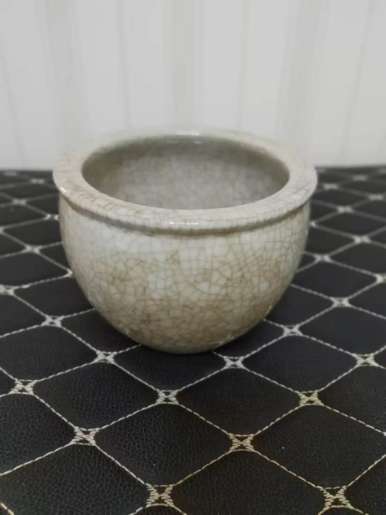 图片[1]-The natural opening glaze of Geyao-国际艺术品交易网