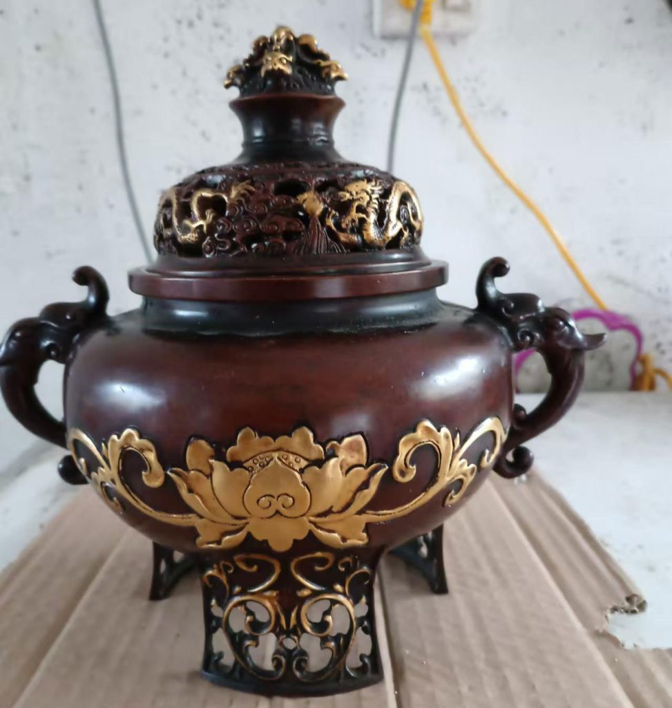 图片[1]-Treasure Copper Double Dragon Opera Pearl Old Xuande Furnace Bronze Gilt-国际艺术品交易网