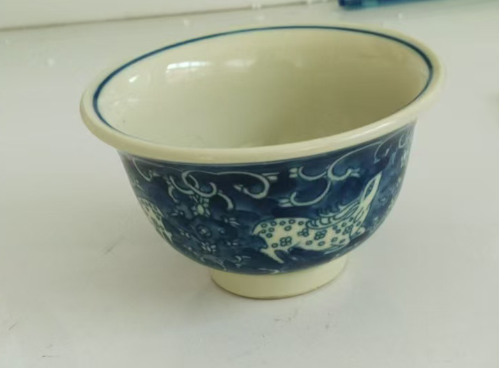 1970s red flag porcelain field blue and white deer pattern hand cup-国际艺术品交易网