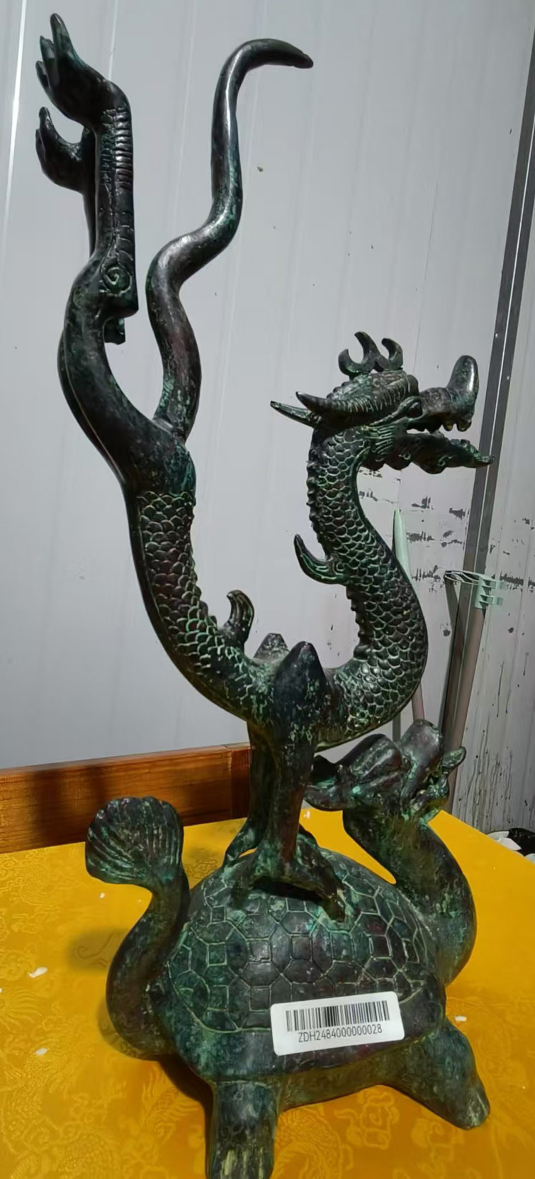 Antique bronze mythical beast bird-shaped double-winged mythical beast-国际艺术品交易网
