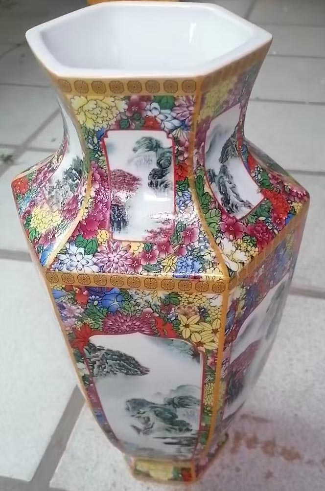 Ceramic enamel bird hexagonal bottle-国际艺术品交易网