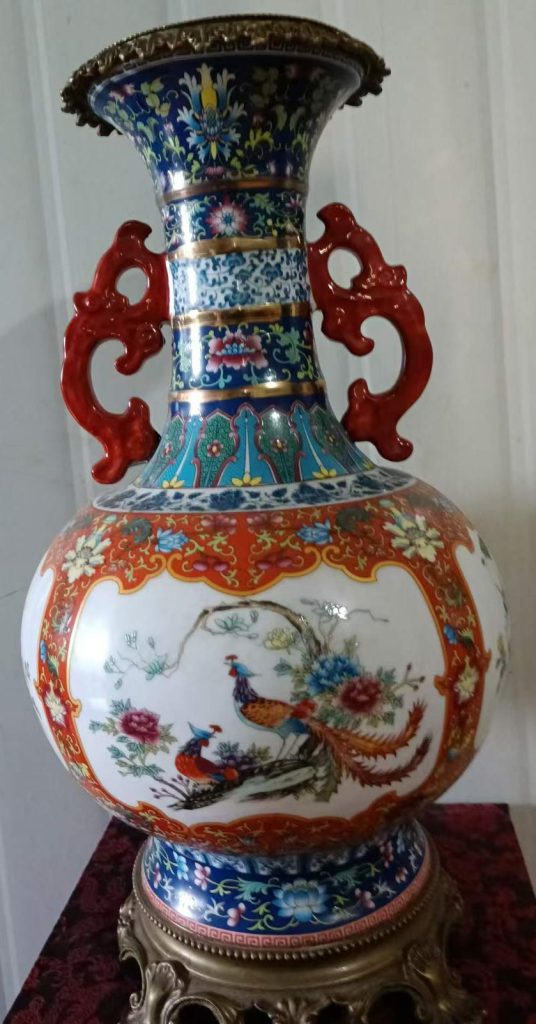 图片[1]-Chinese ceramic antique pastel Jingdezhen vase-国际艺术品交易网