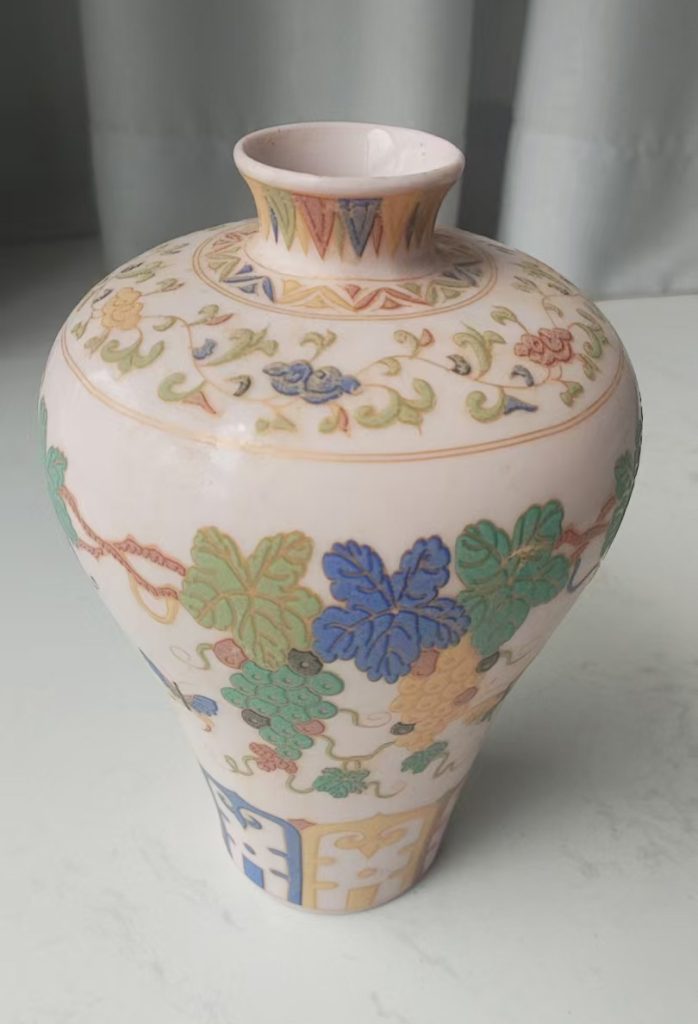 图片[1]-Daming Chenghua Doucai Red Tire White Glaze-国际艺术品交易网