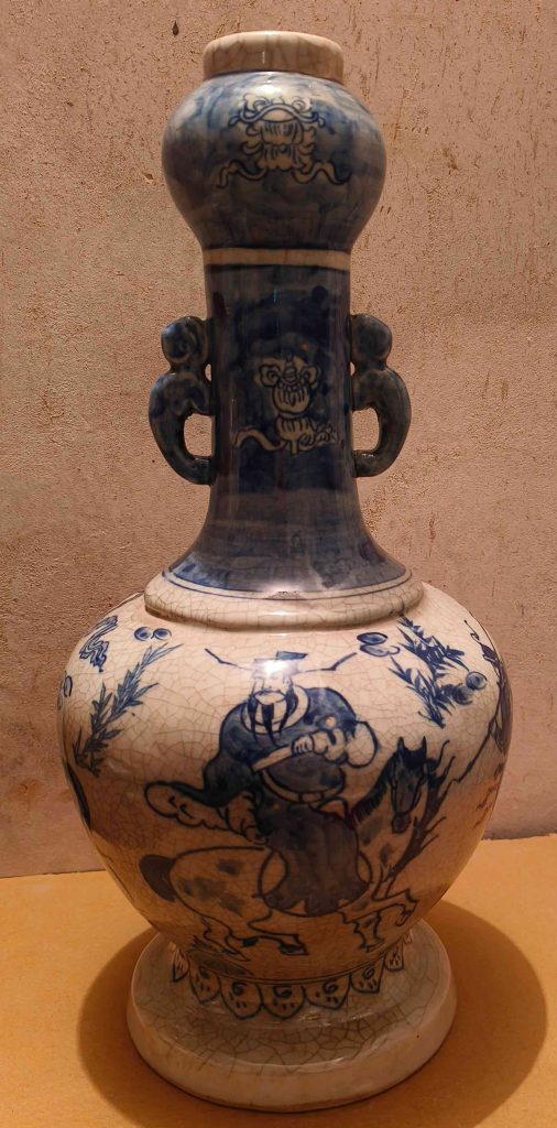 图片[1]-Daming Chenghua blue and white vase-国际艺术品交易网