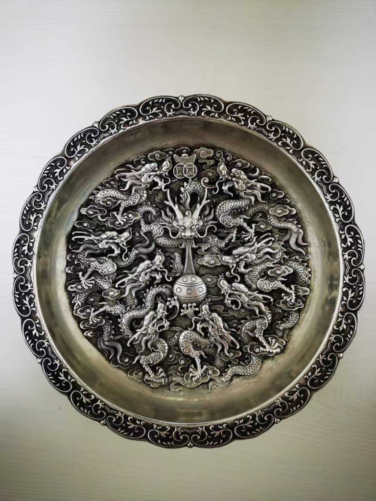 图片[1]-Embossed copper Jiulong plate-国际艺术品交易网