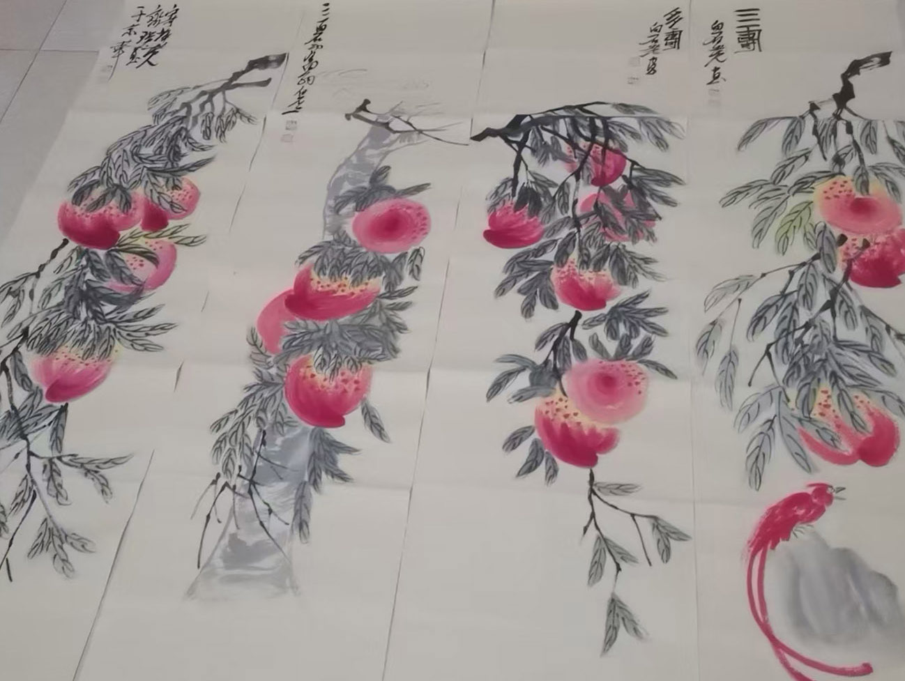 Four screens of Qi Baishi Shoutao-国际艺术品交易网