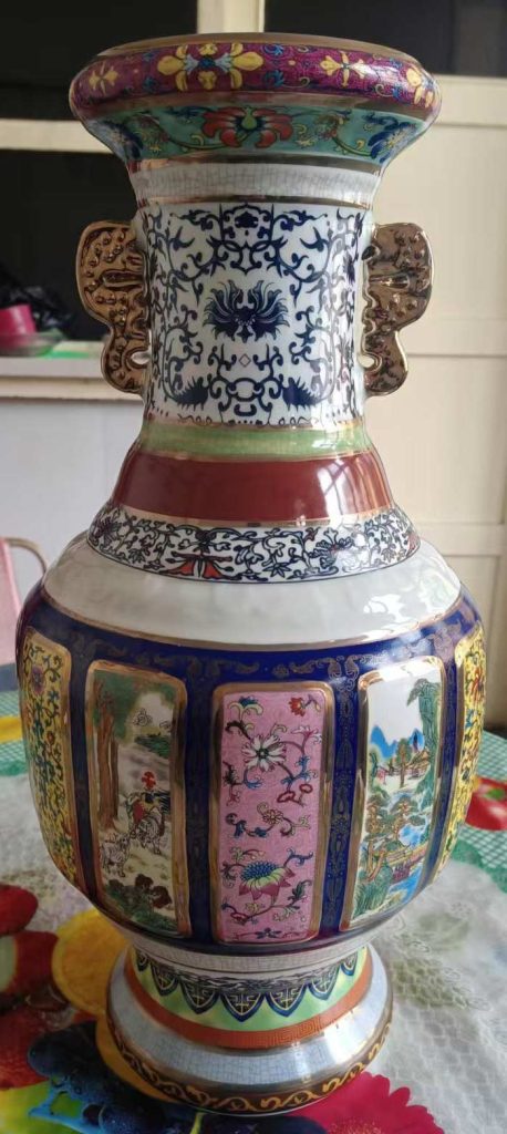 图片[1]-Porcelain King Appreciation Bottle Jingdezhen Ceramic Antique Enamel Vase Ornament-国际艺术品交易网