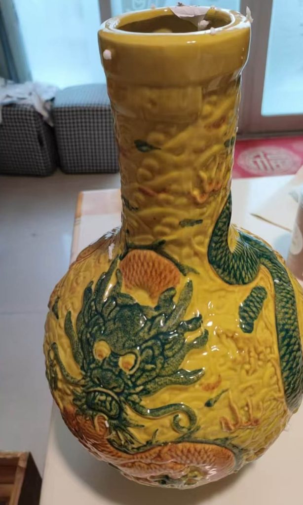 图片[1]-Qing Qianlong floating carved seawater dragon pattern celestial ball bottle-国际艺术品交易网