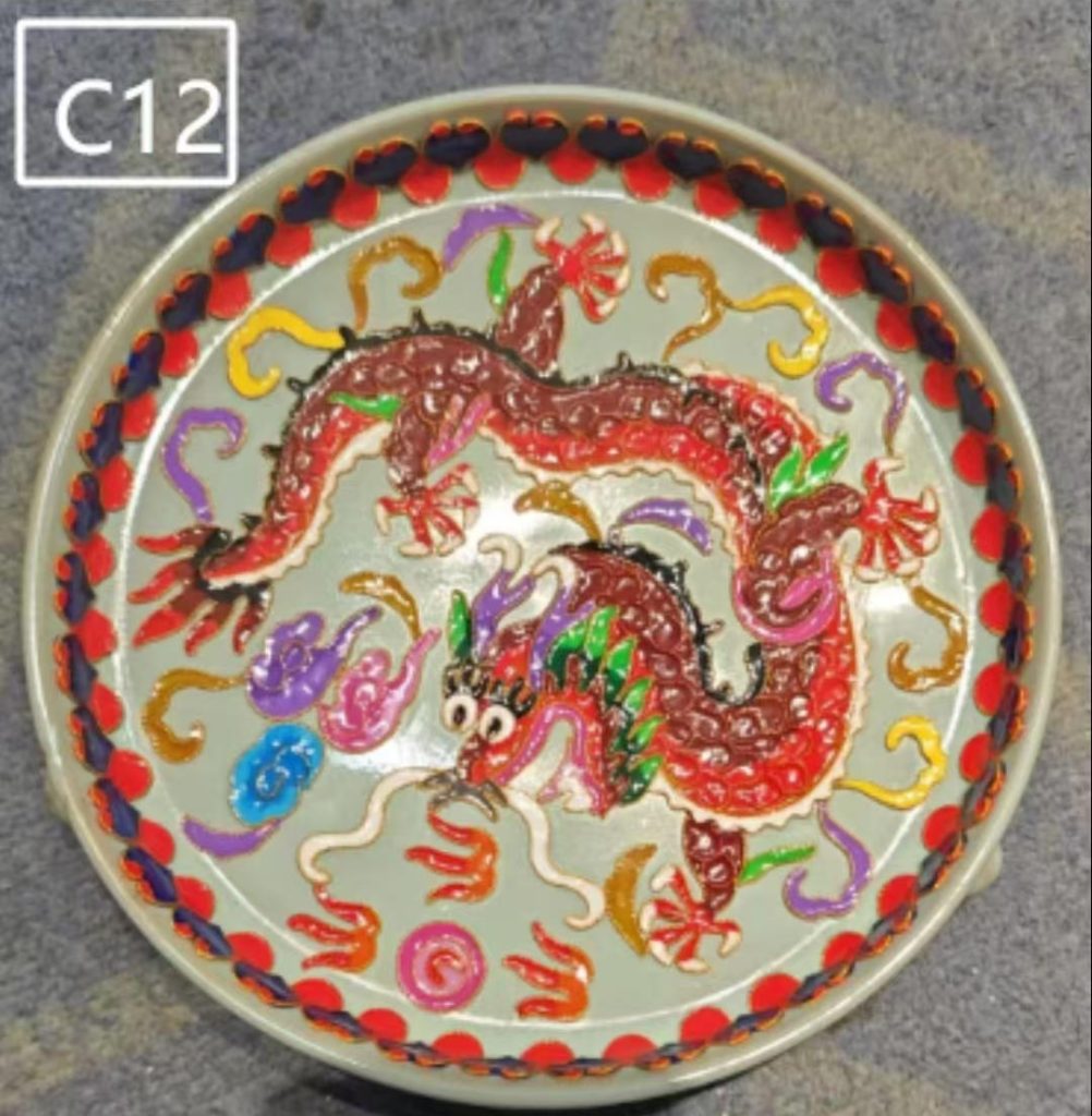 图片[1]-Qing Qianlong pinched silk dragon pattern plate-国际艺术品交易网