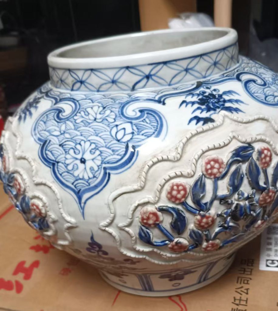 图片[1]-Yuan blue and white glaze lotus leaf jar-国际艺术品交易网