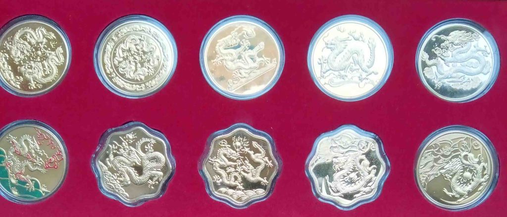 图片[1]-Chinese zodiac dragon gold and silver coin-国际艺术品交易网